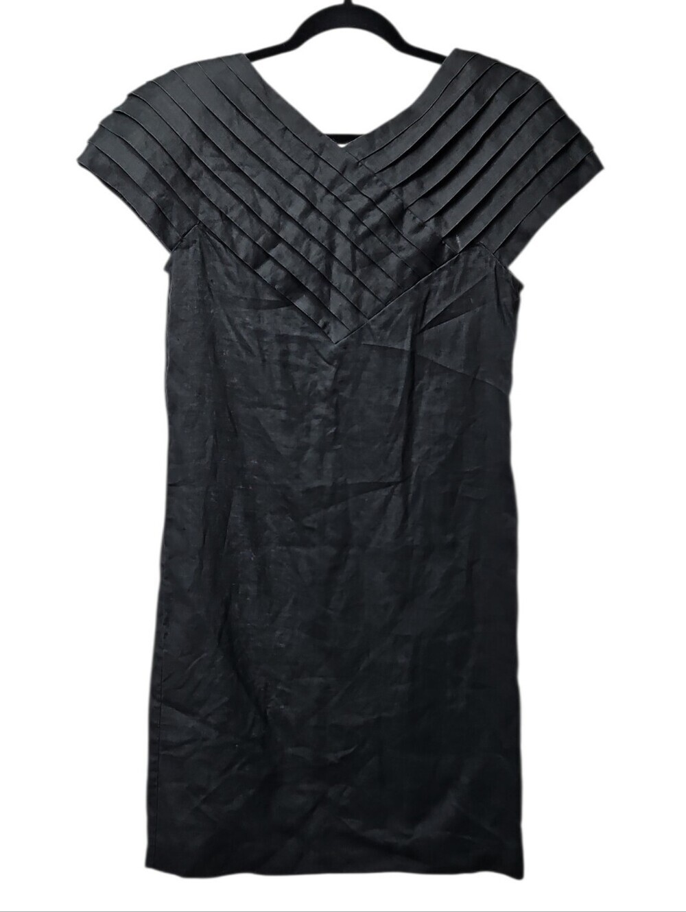 Saks Fifth Avenue Black Pleated V-Yoke Midi Dress Sz 8 Womens